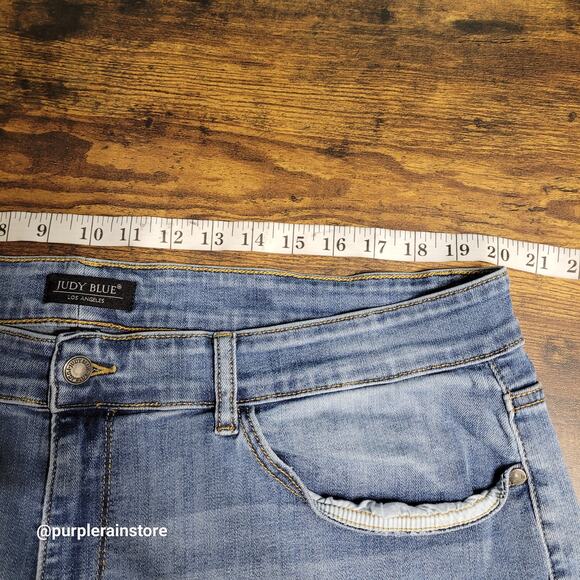 Judy Blue Jeans 22 W Boyfriend High Rise Raw Hem Medium Light Wash Stretch Denim - Picture 5 of 11